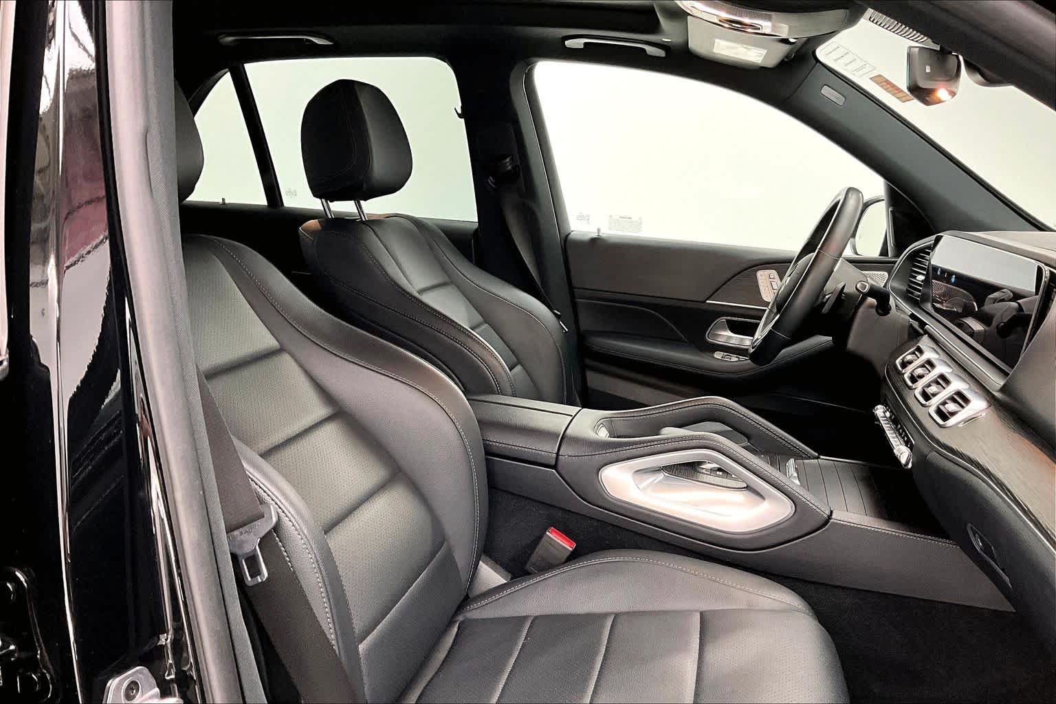 Thumbnail: 2022 Mercedes-Benz GLE - 14