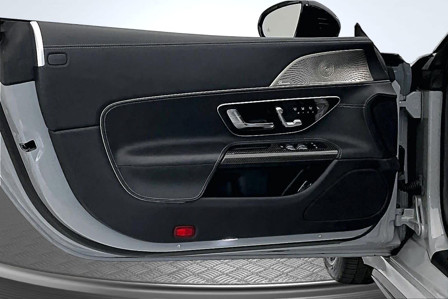 Thumbnail: 2022 Mercedes-Benz SL-Class - 23