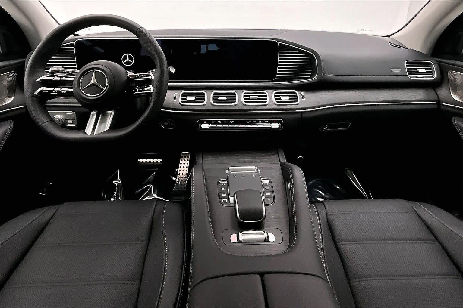 Thumbnail: 2026 Mercedes-Benz GLS - 10