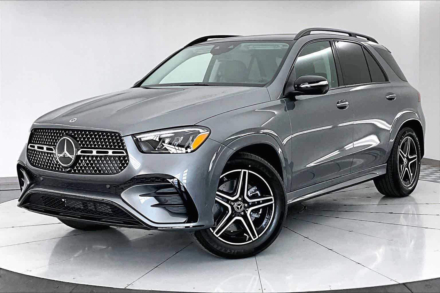 Thumbnail: 2026 Mercedes-Benz GLE - 1