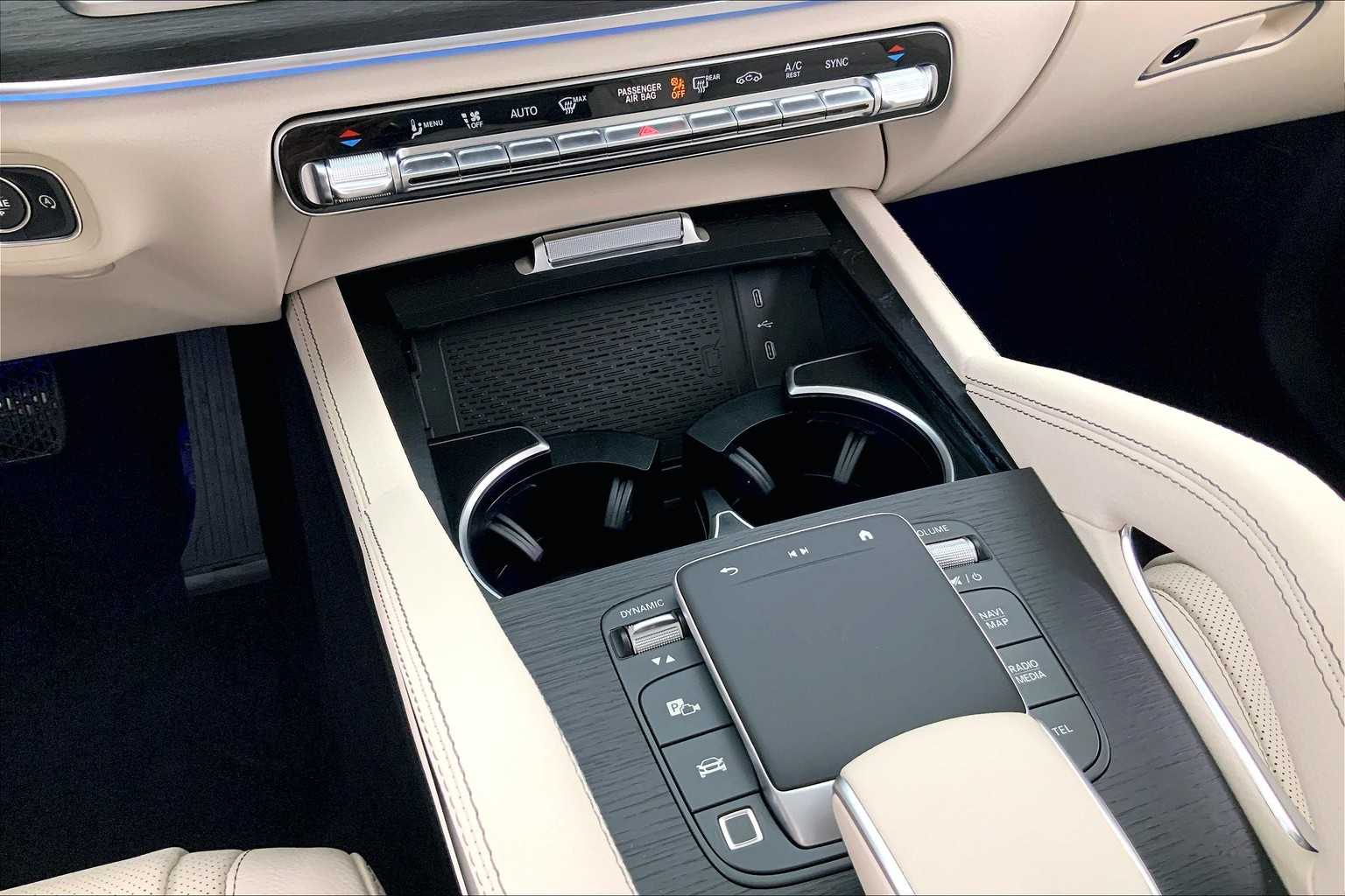 Thumbnail: 2026 Mercedes-Benz GLE - 23