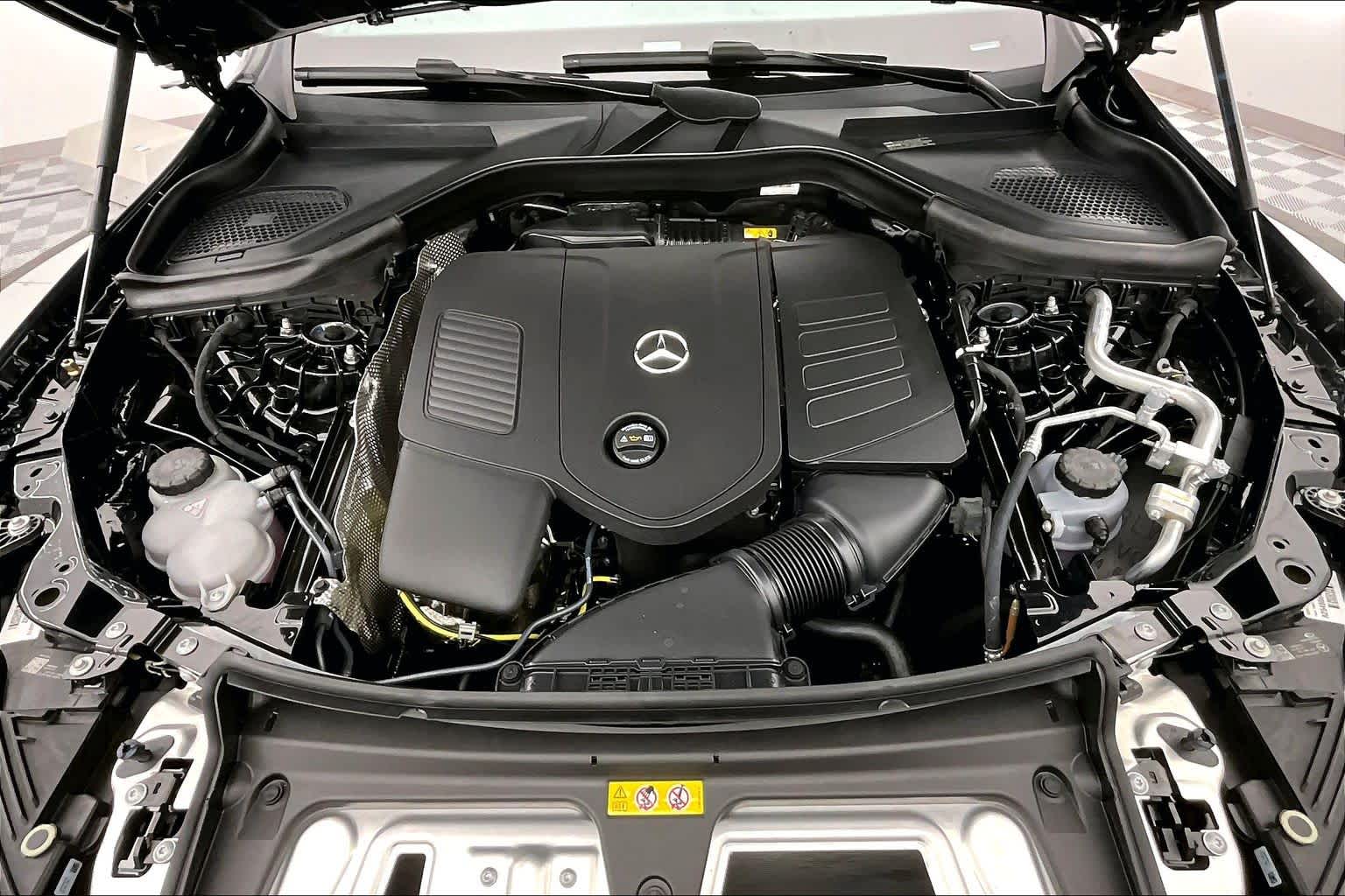 Thumbnail: 2026 Mercedes-Benz GLC - 9