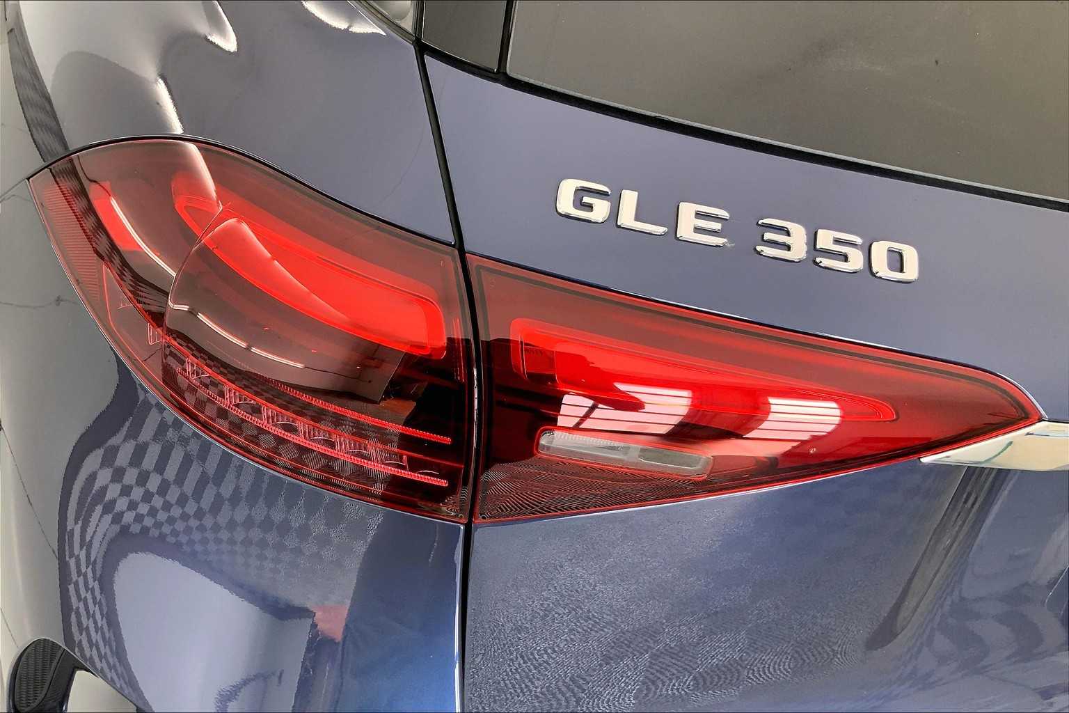 Thumbnail: 2024 Mercedes-Benz GLE - 25