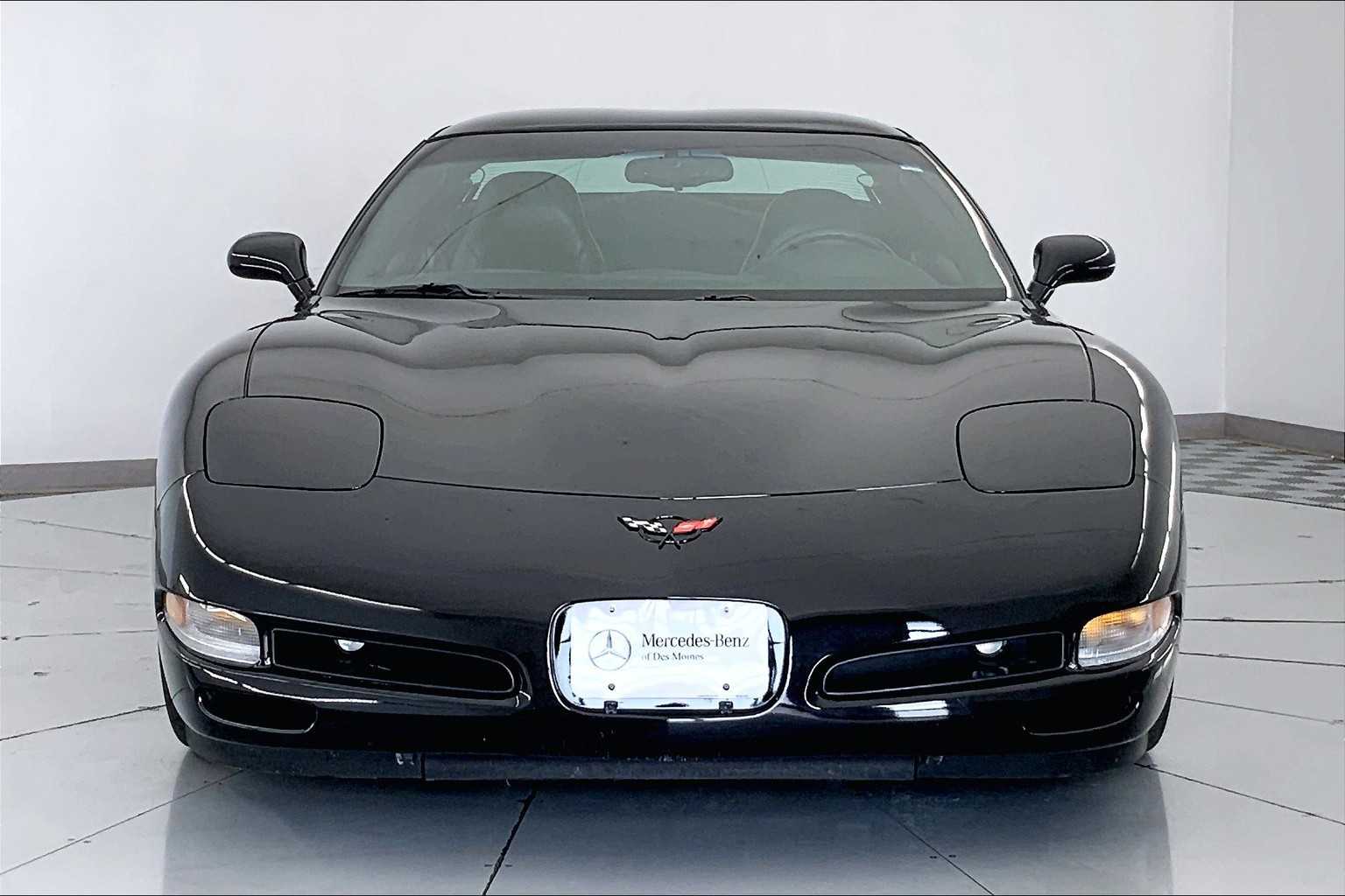 Thumbnail: 2004 Chevrolet Corvette - 6