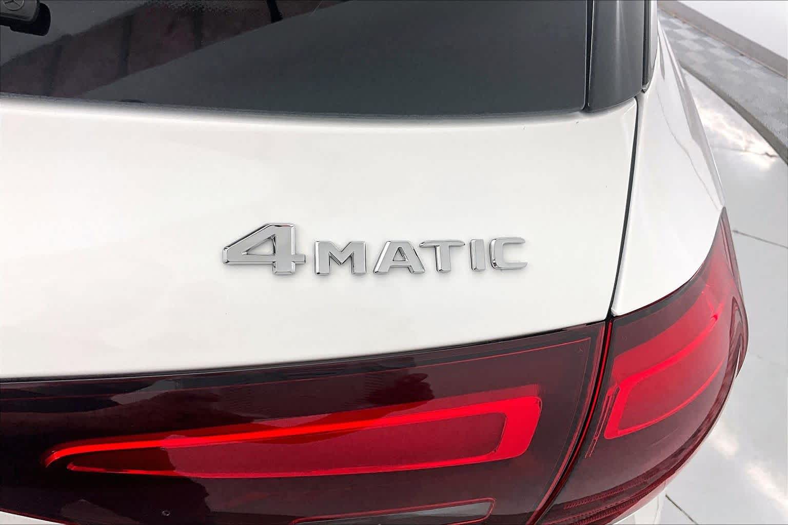 Thumbnail: 2026 Mercedes-Benz GLE - 7