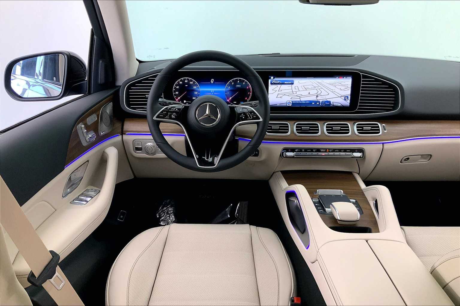 Thumbnail: 2026 Mercedes-Benz GLE - 15