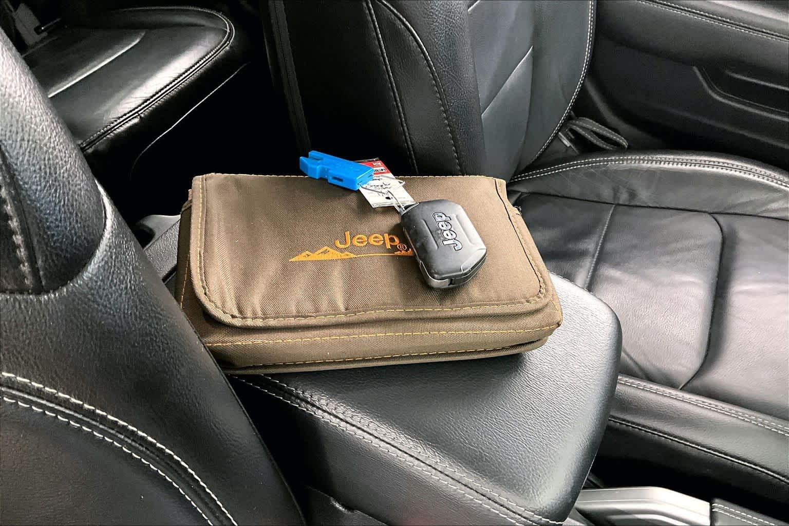 Thumbnail: 2018 Jeep Wrangler - 20