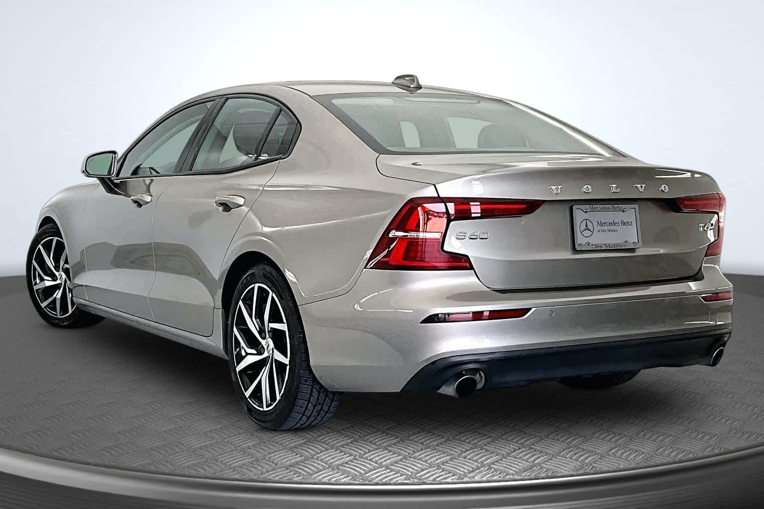 Thumbnail: 2020 Volvo S60 - 4