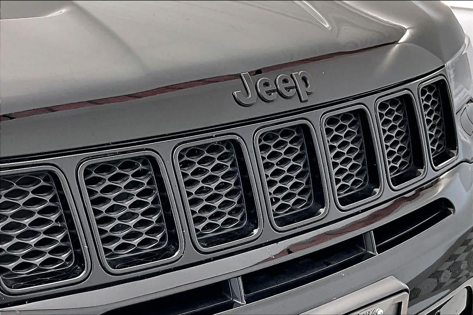 Thumbnail: 2019 Jeep Grand Cherokee - 26