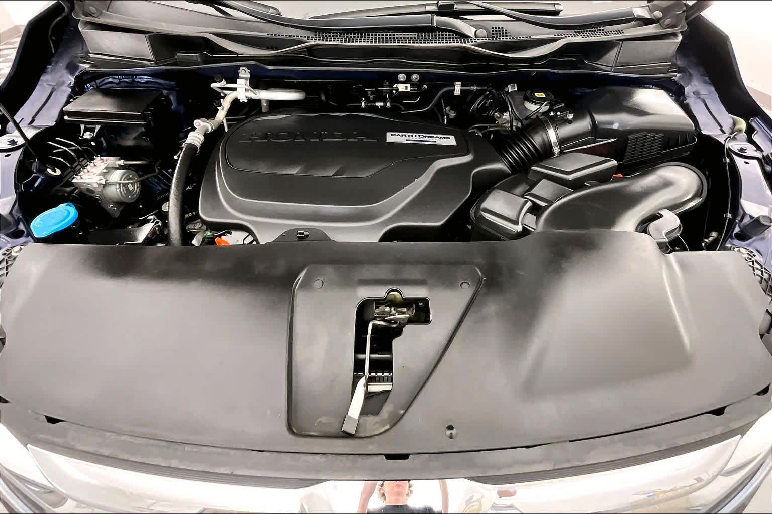 Thumbnail: 2019 Honda Odyssey - 8