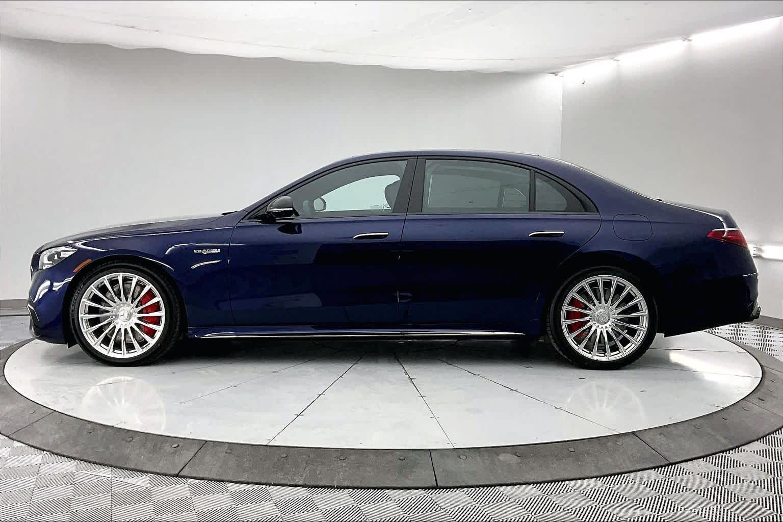 Thumbnail: 2026 Mercedes-Benz S-Class - 3