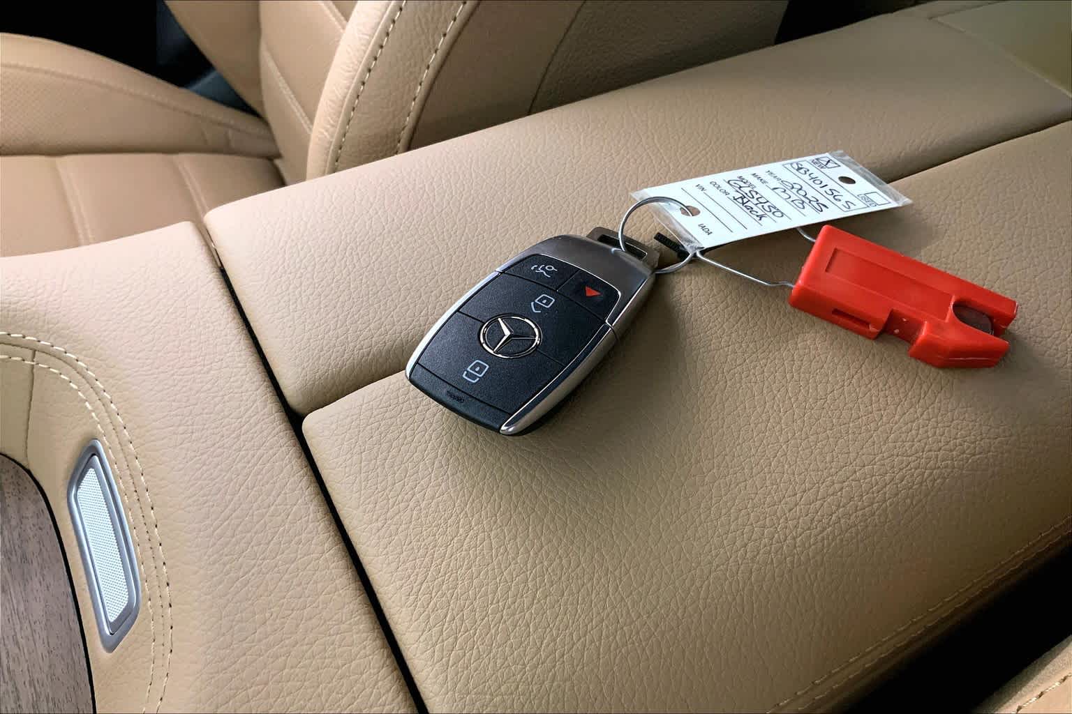 Thumbnail: 2025 Mercedes-Benz GLS - 20