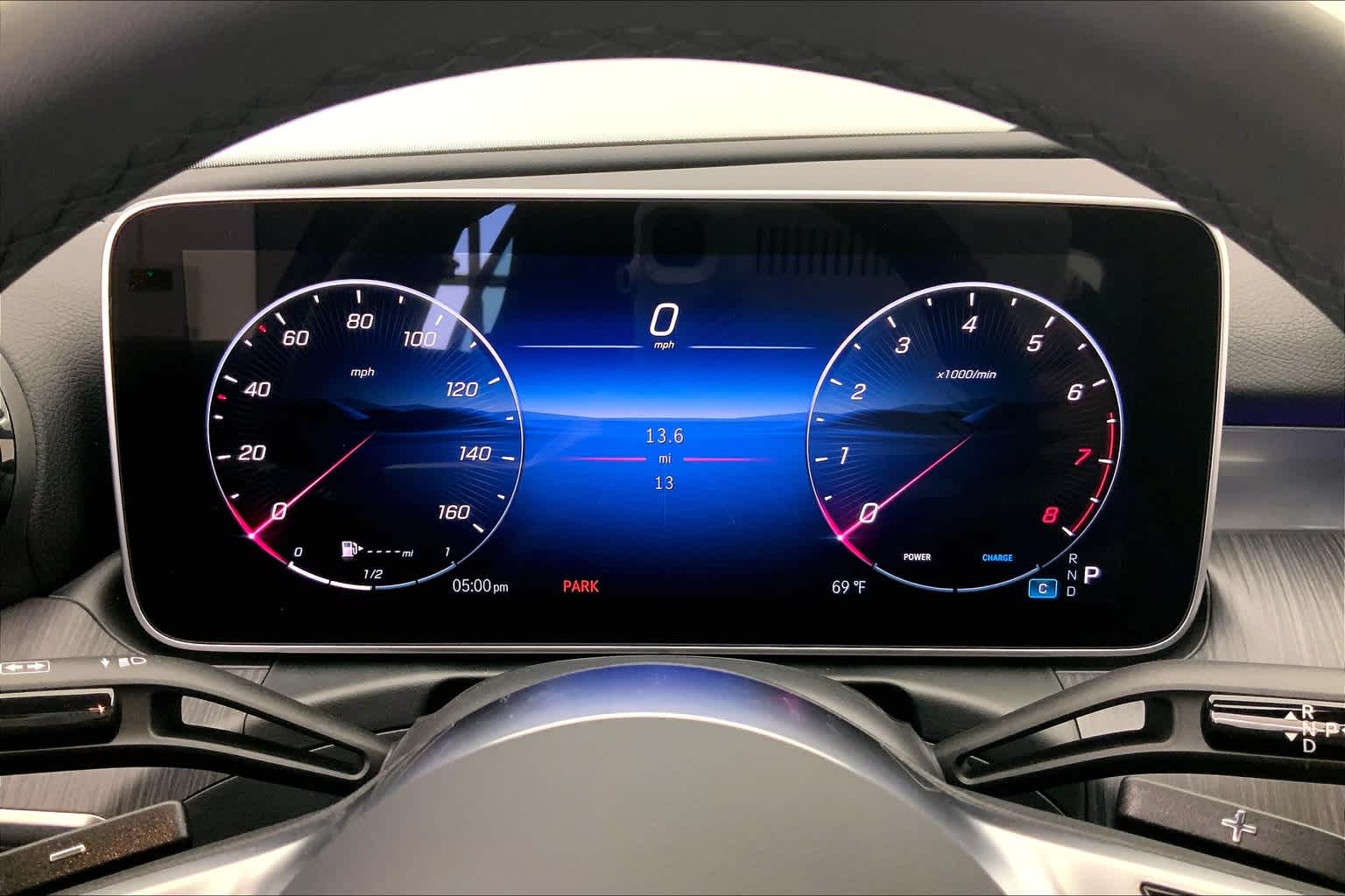 Thumbnail: 2025 Mercedes-Benz C-Class - 18