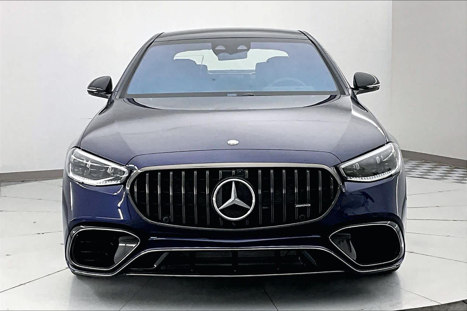 Thumbnail: 2026 Mercedes-Benz S-Class - 6