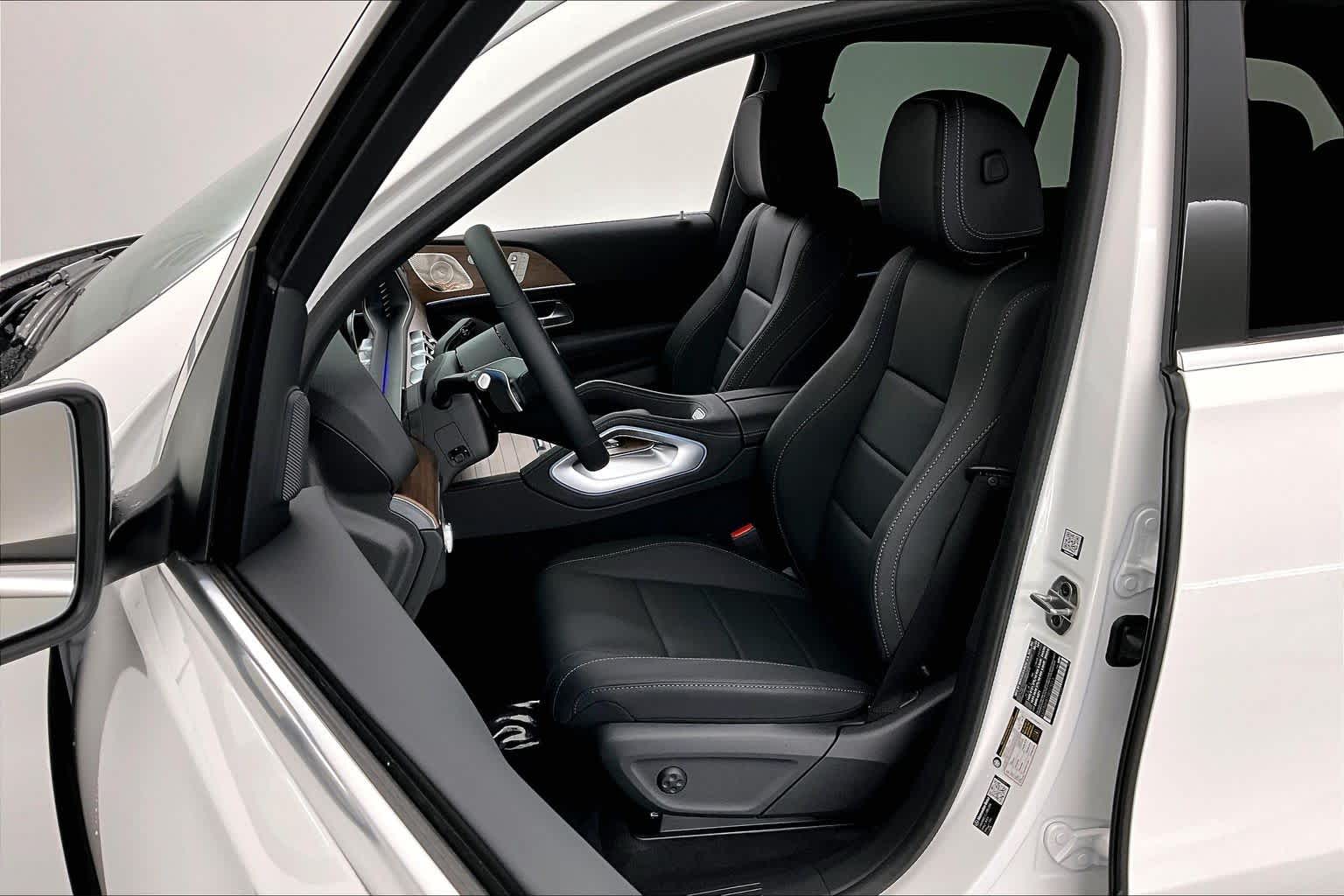 Thumbnail: 2026 Mercedes-Benz GLE - 11