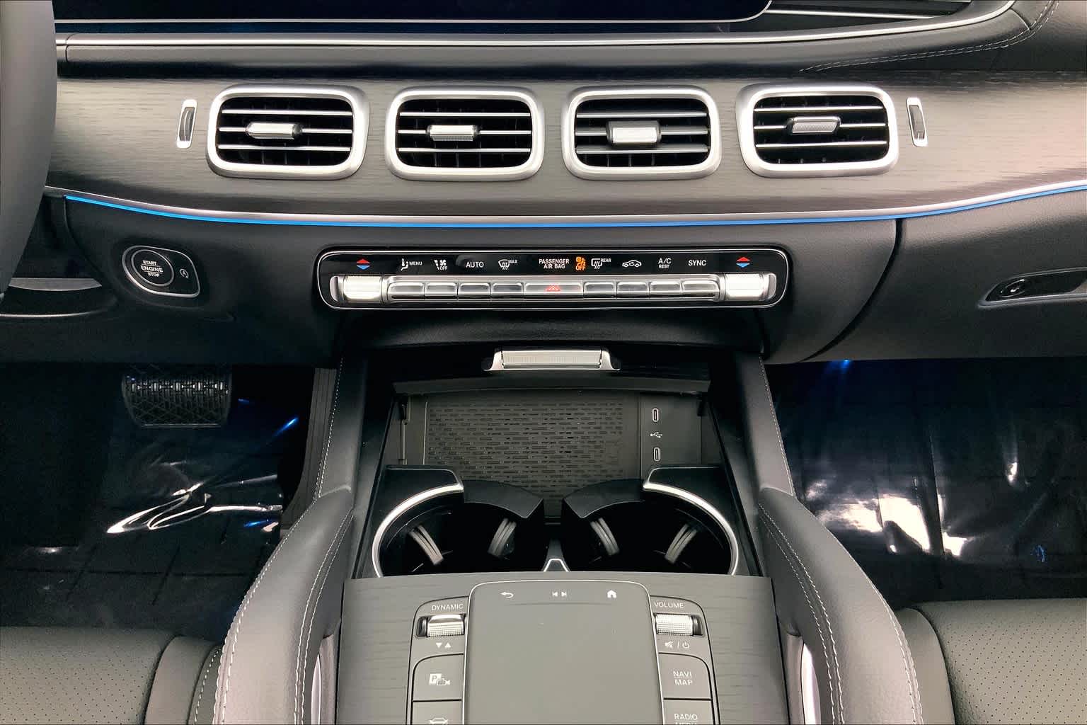 Thumbnail: 2025 Mercedes-Benz GLS - 23