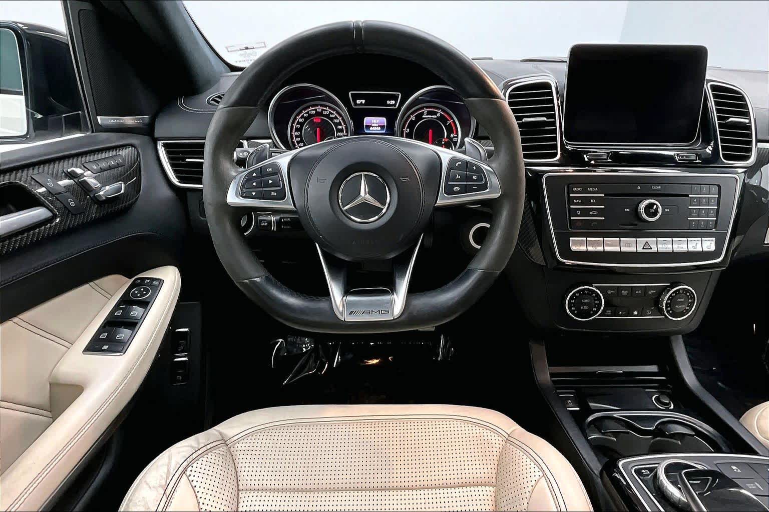 Thumbnail: 2018 Mercedes-Benz GL-Class - 15