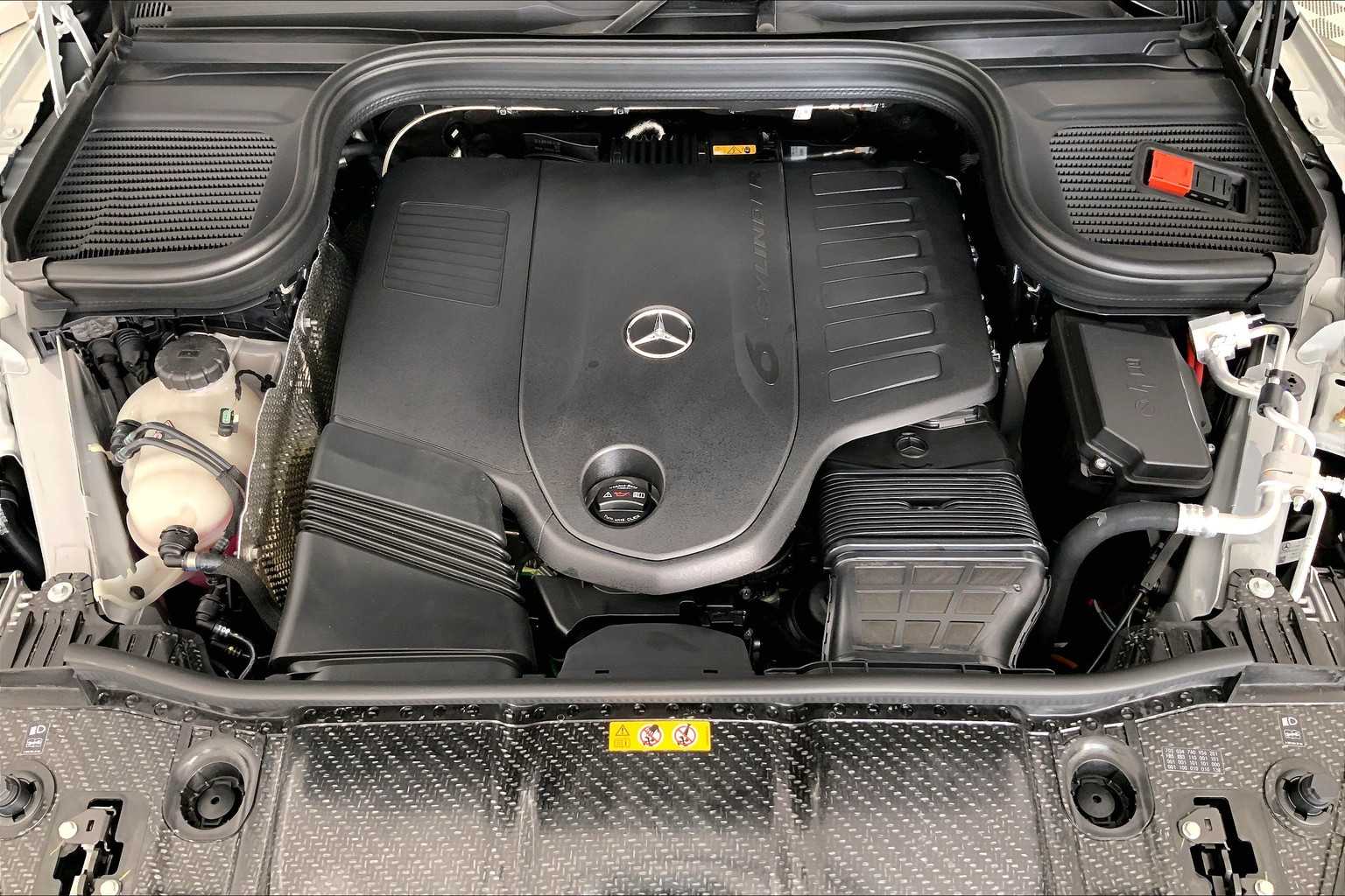 Thumbnail: 2026 Mercedes-Benz GLE - 9