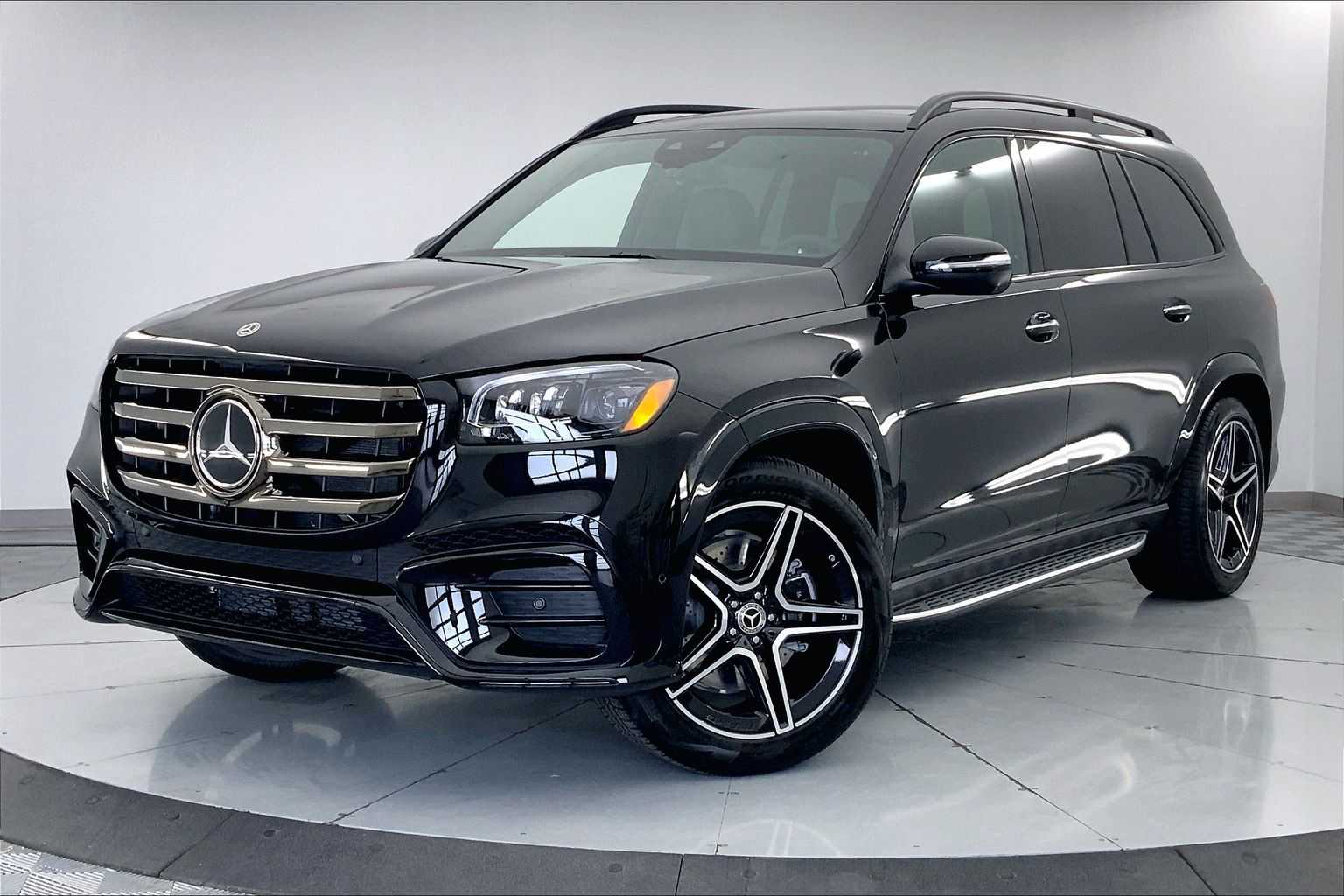 2025 Mercedes-Benz GLS 450 4MATIC -
                  Urbandale, IA