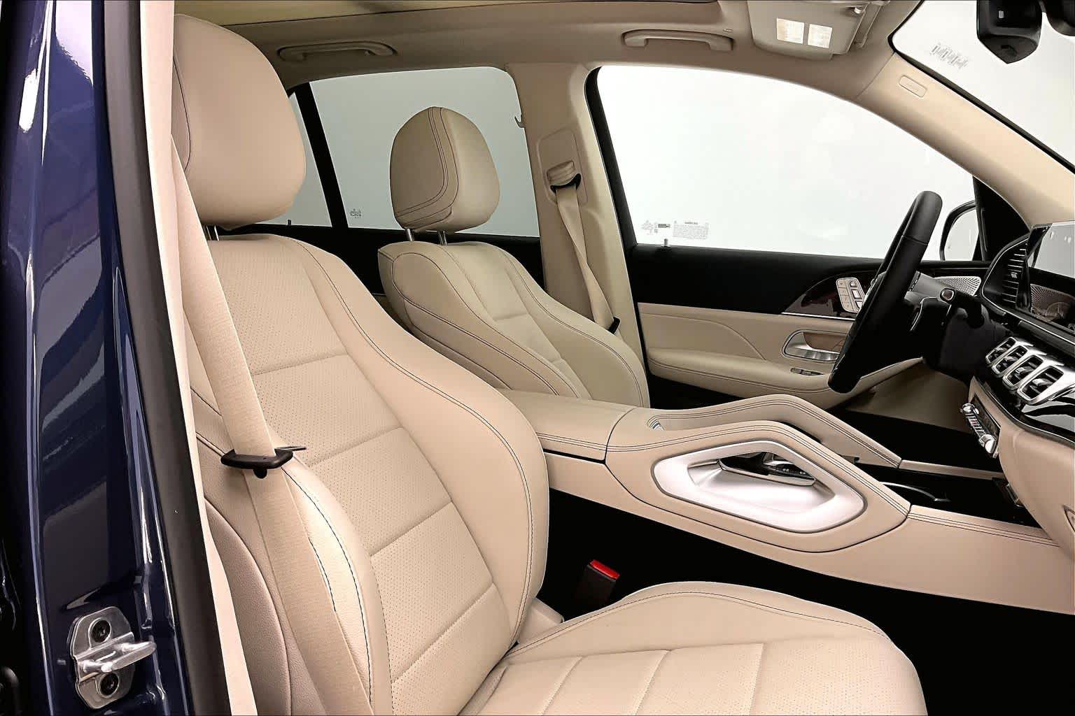 Thumbnail: 2026 Mercedes-Benz GLE - 14