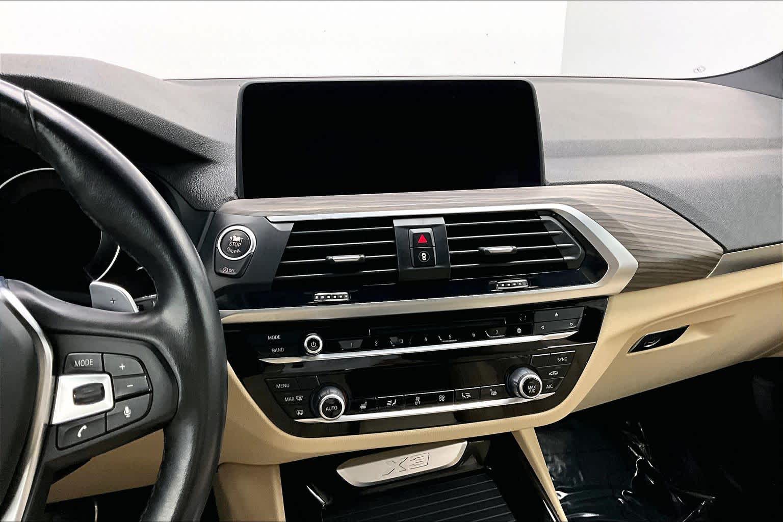 Thumbnail: 2019 BMW X3 - 16