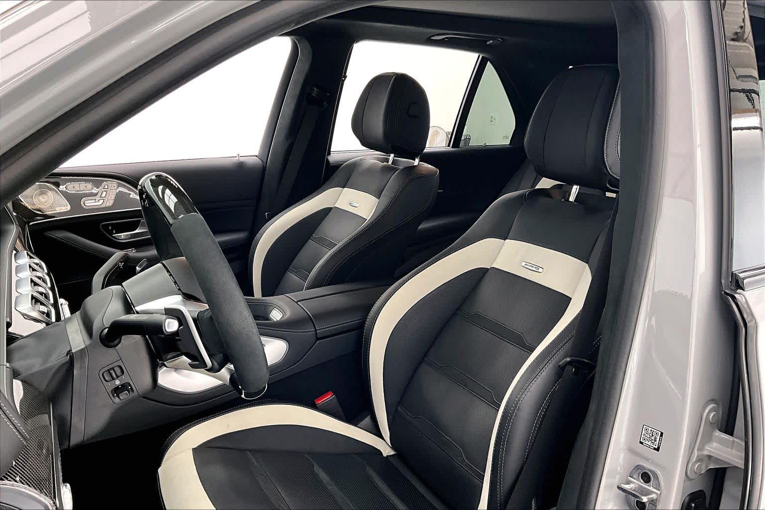 Thumbnail: 2024 Mercedes-Benz GL-Class - 11