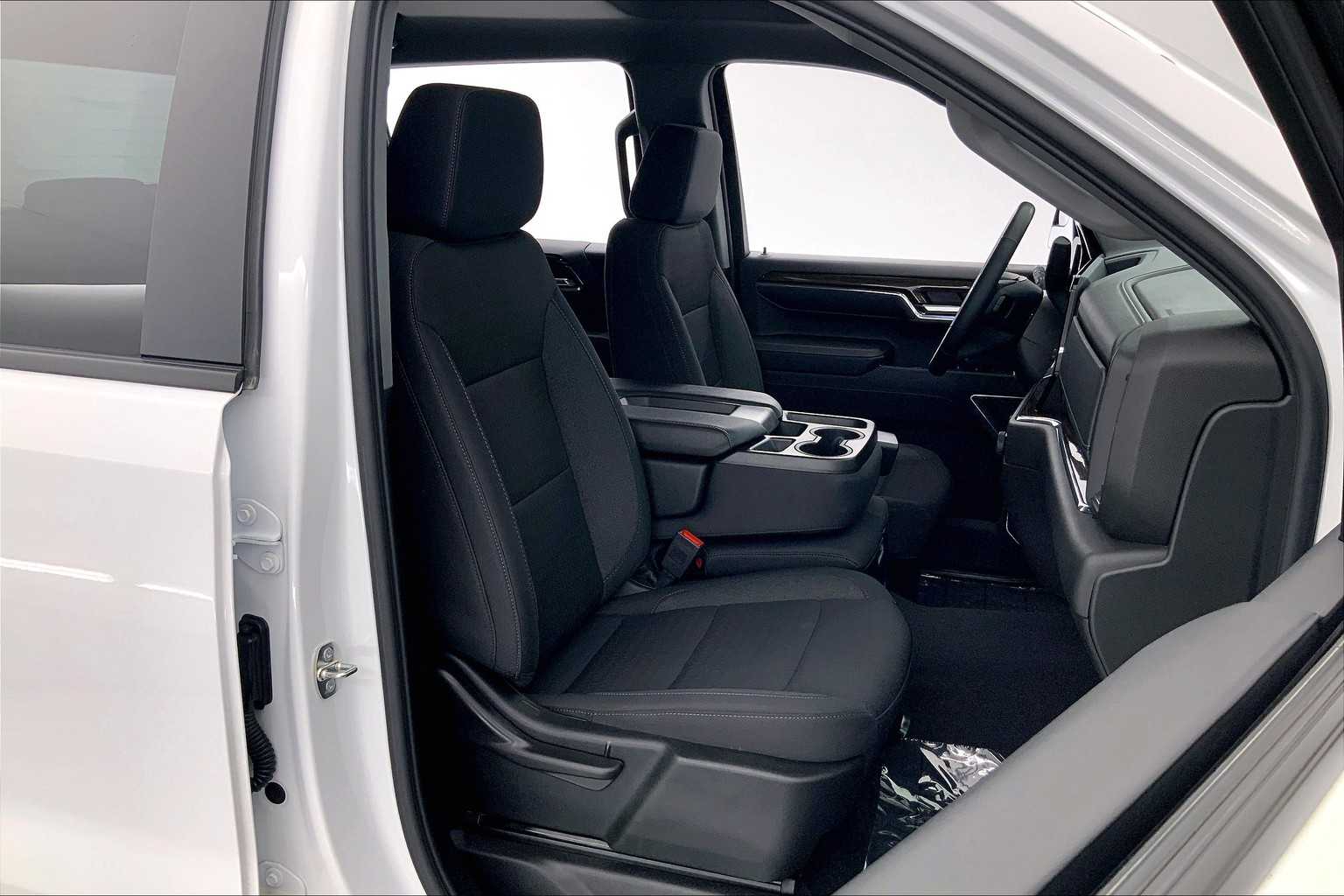 Thumbnail: 2024 Chevrolet Silverado 1500 - 14