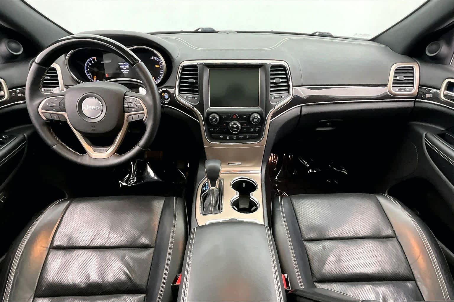 Thumbnail: 2017 Jeep Grand Cherokee - 10