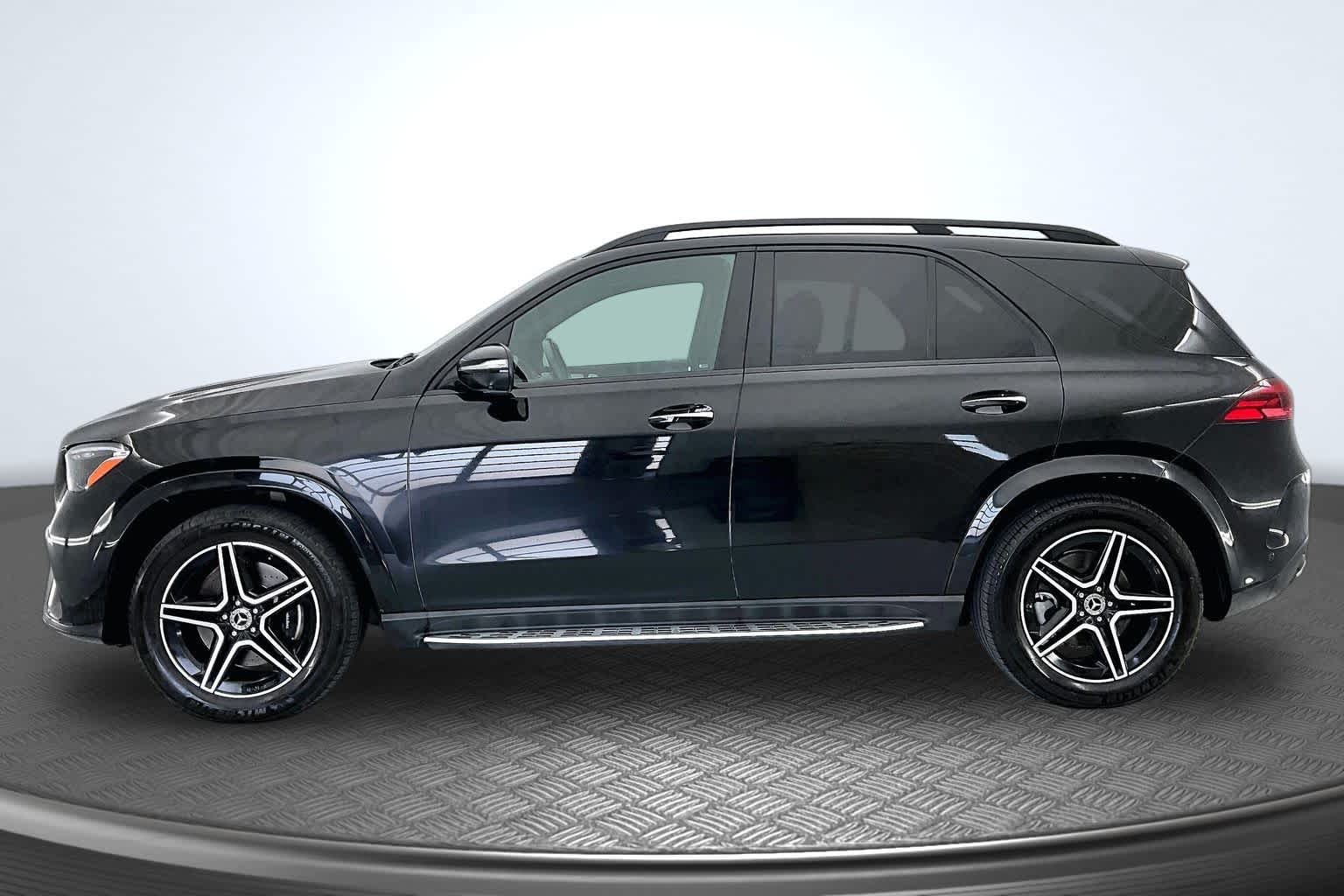 Thumbnail: 2024 Mercedes-Benz GLE - 3