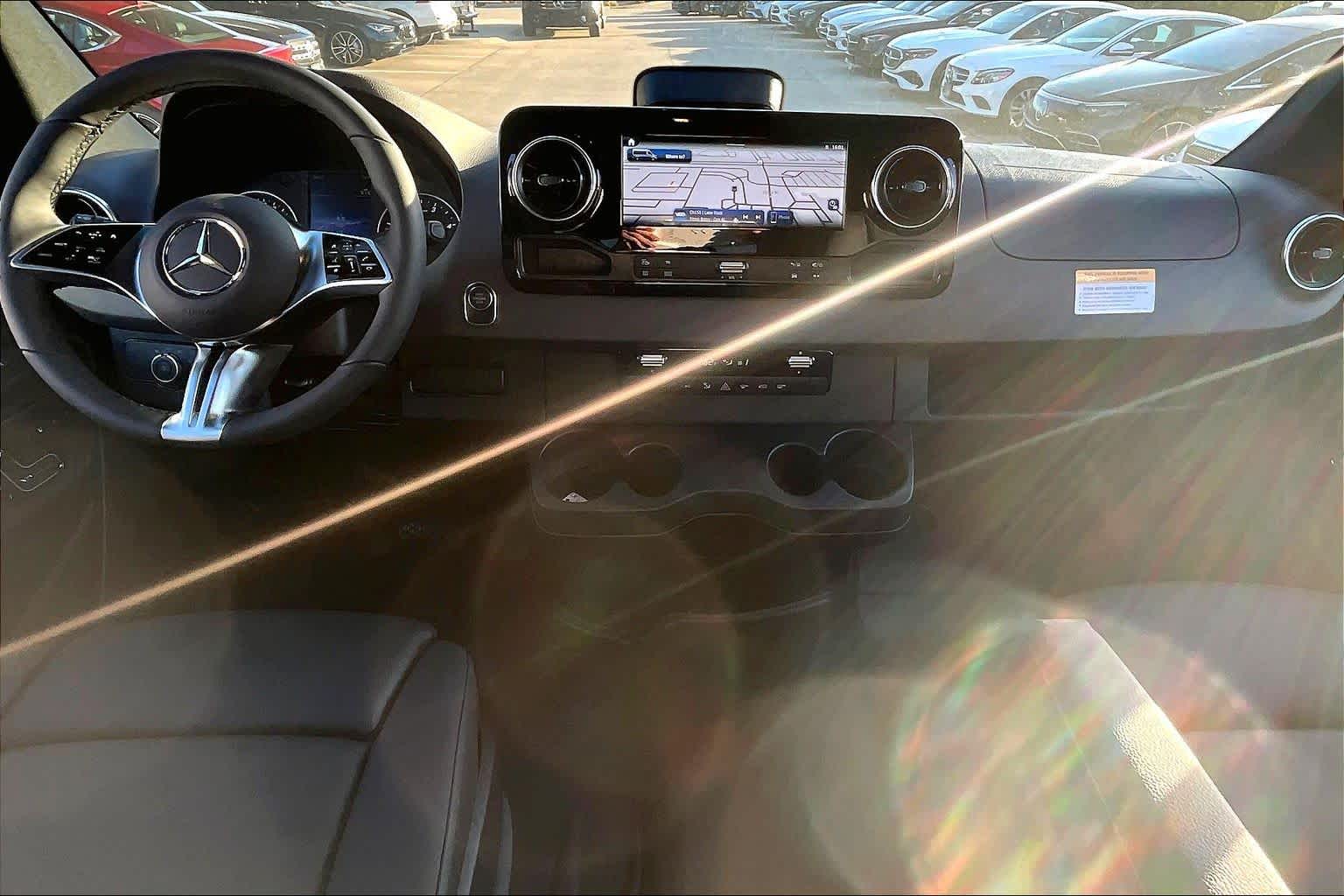 Thumbnail: 2026 Mercedes-Benz Sprinter - 10