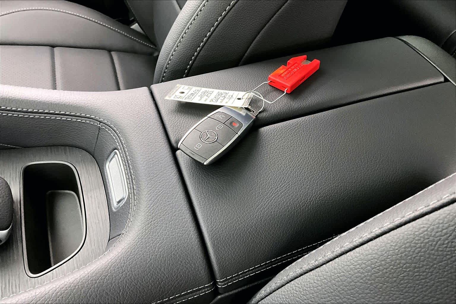 Thumbnail: 2026 Mercedes-Benz GLE - 20