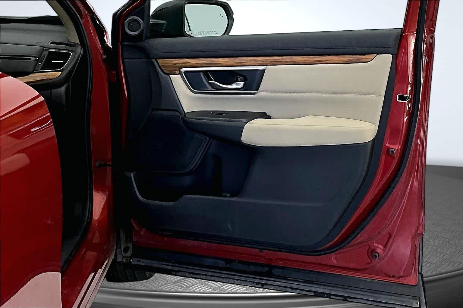 Thumbnail: 2018 Honda CR-V - 23