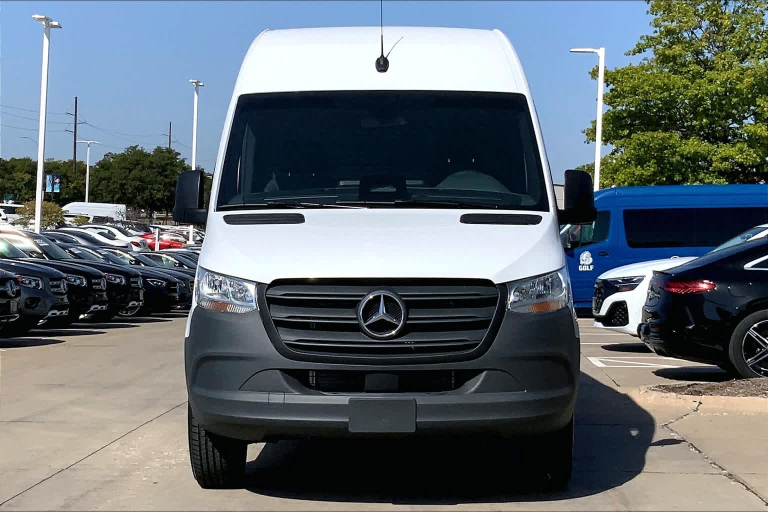 Thumbnail: 2025 Mercedes-Benz Sprinter - 6