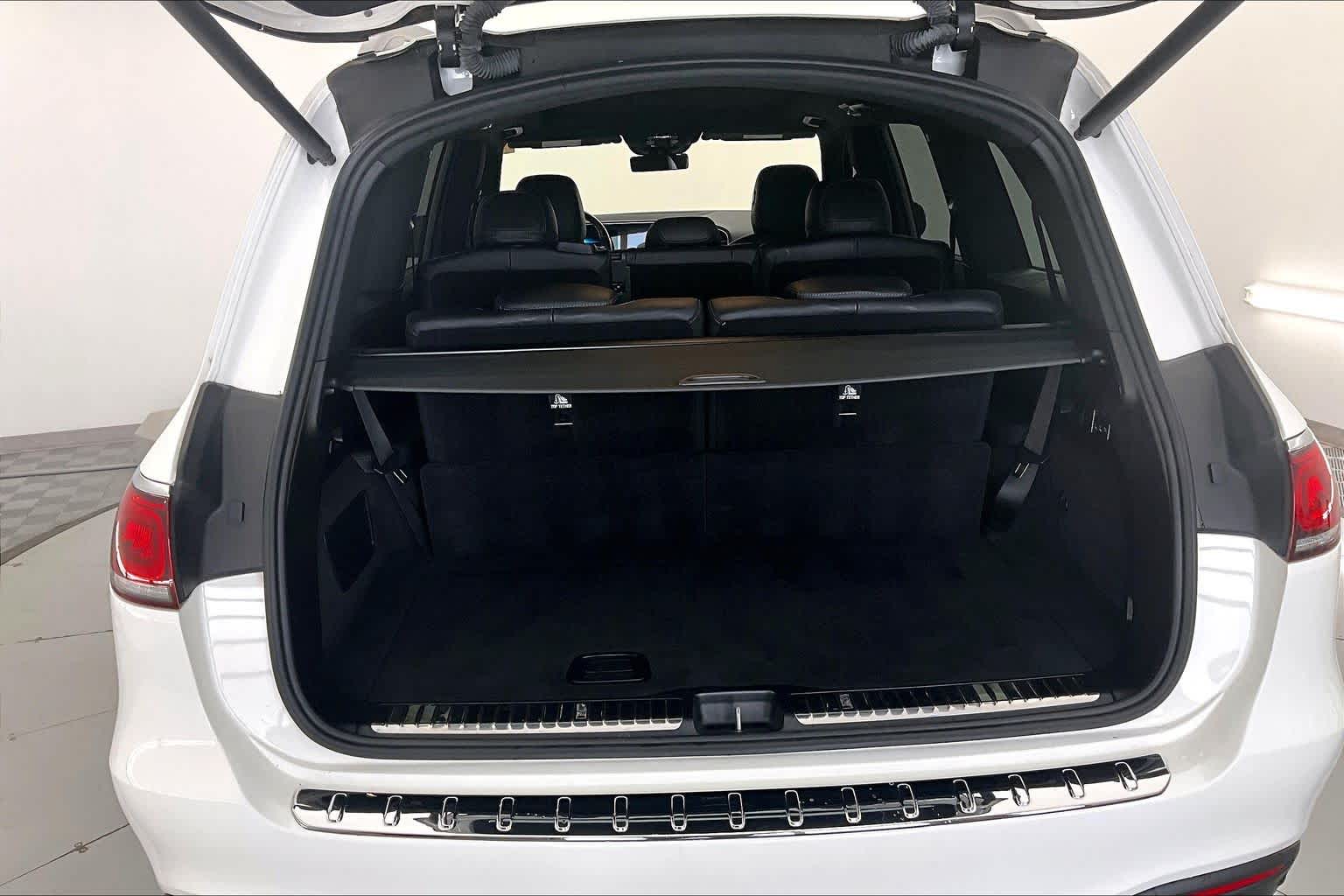 Thumbnail: 2022 Mercedes-Benz GLS - 19