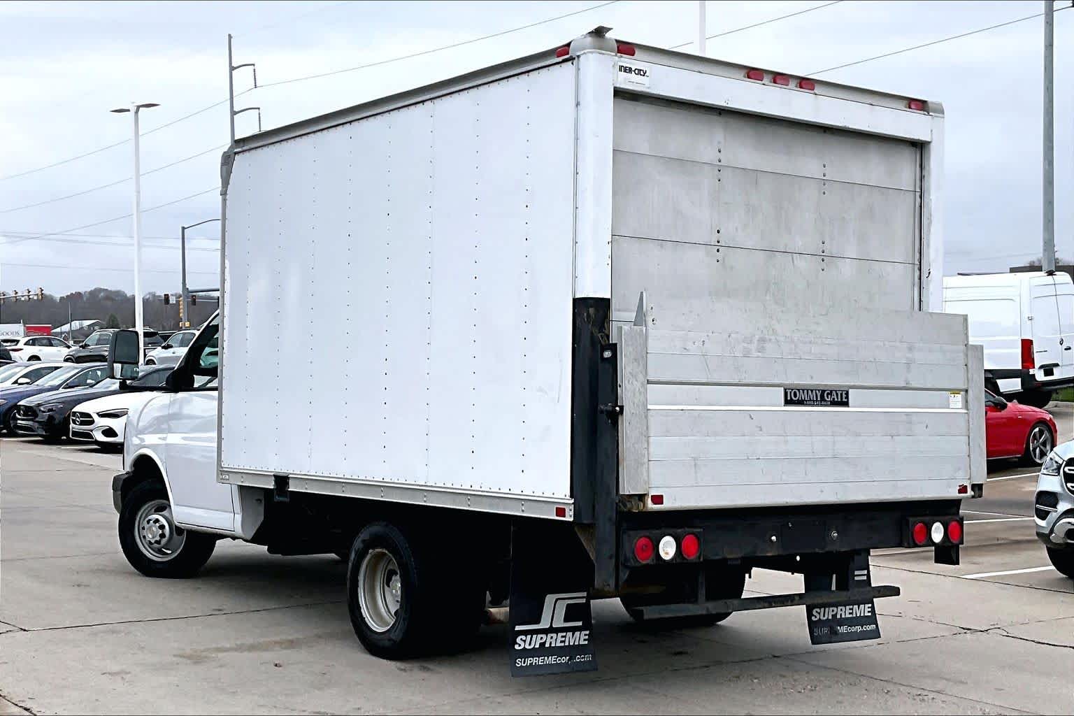 Thumbnail: 2007 Chevrolet Express - 4