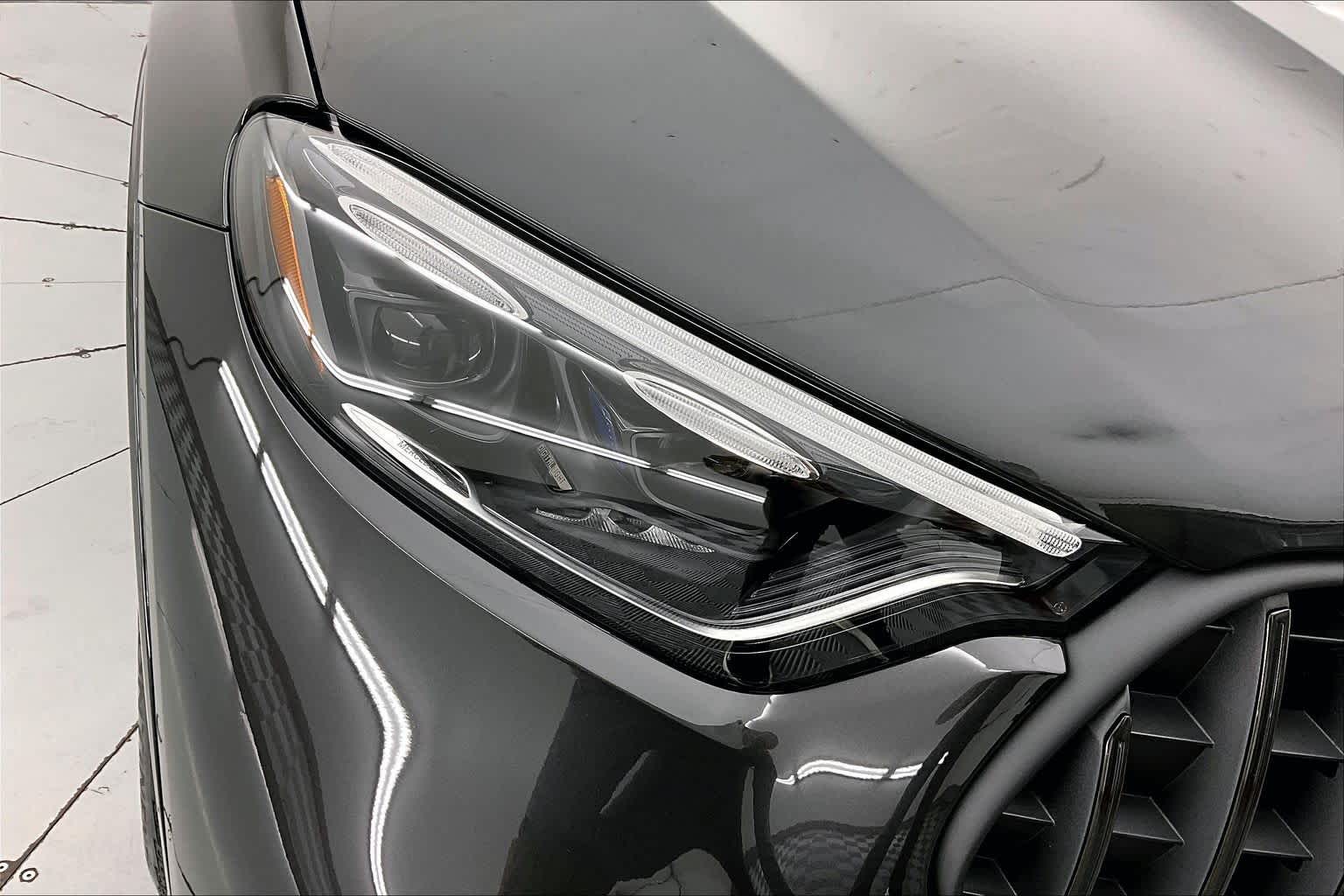 Thumbnail: 2026 Mercedes-Benz GLC - 21