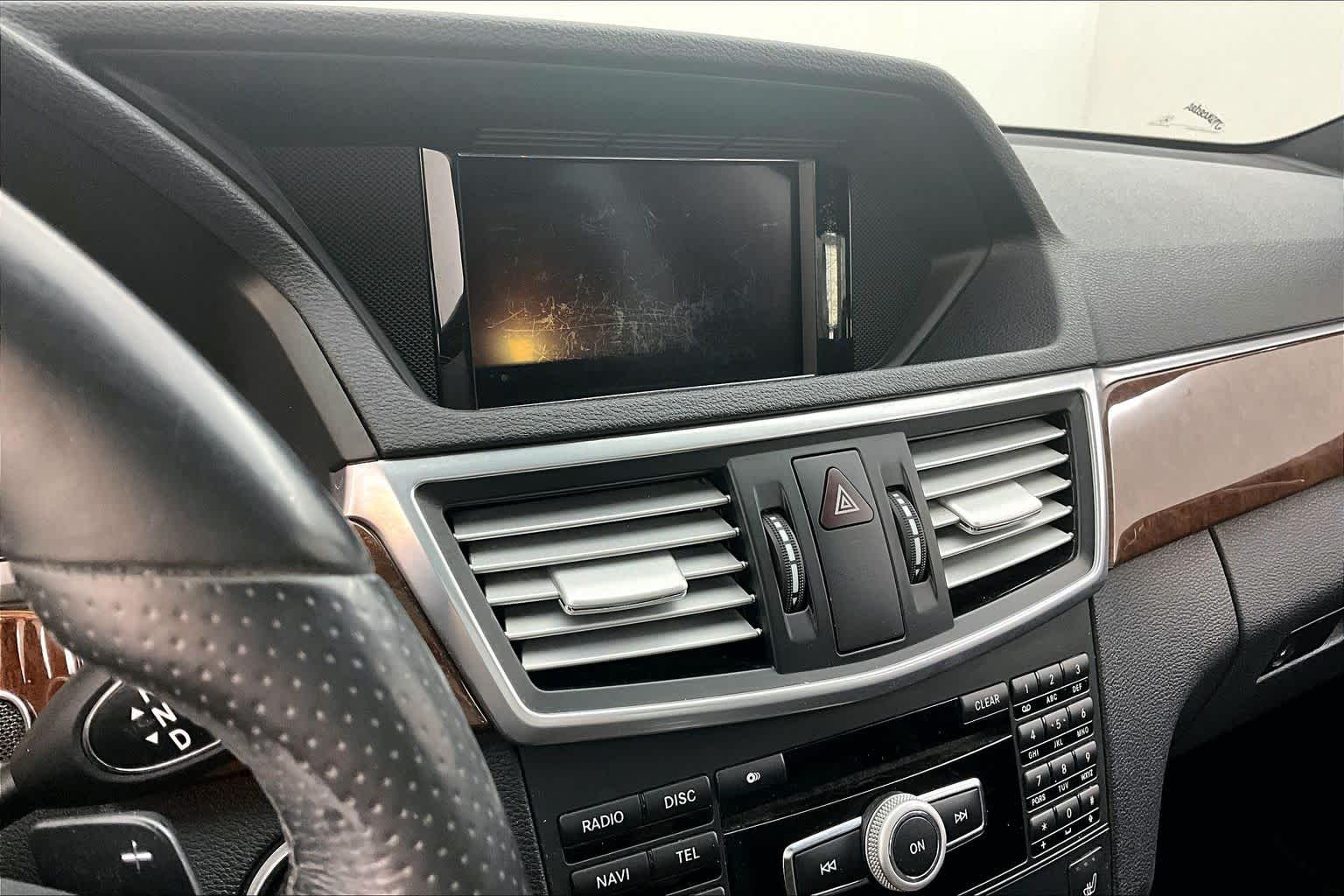 Thumbnail: 2012 Mercedes-Benz E-Class - 16