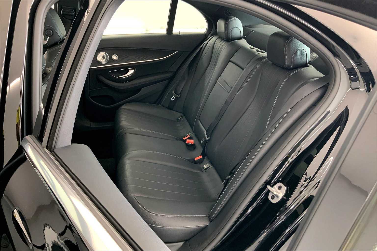 Thumbnail: 2019 Mercedes-Benz E-Class - 13