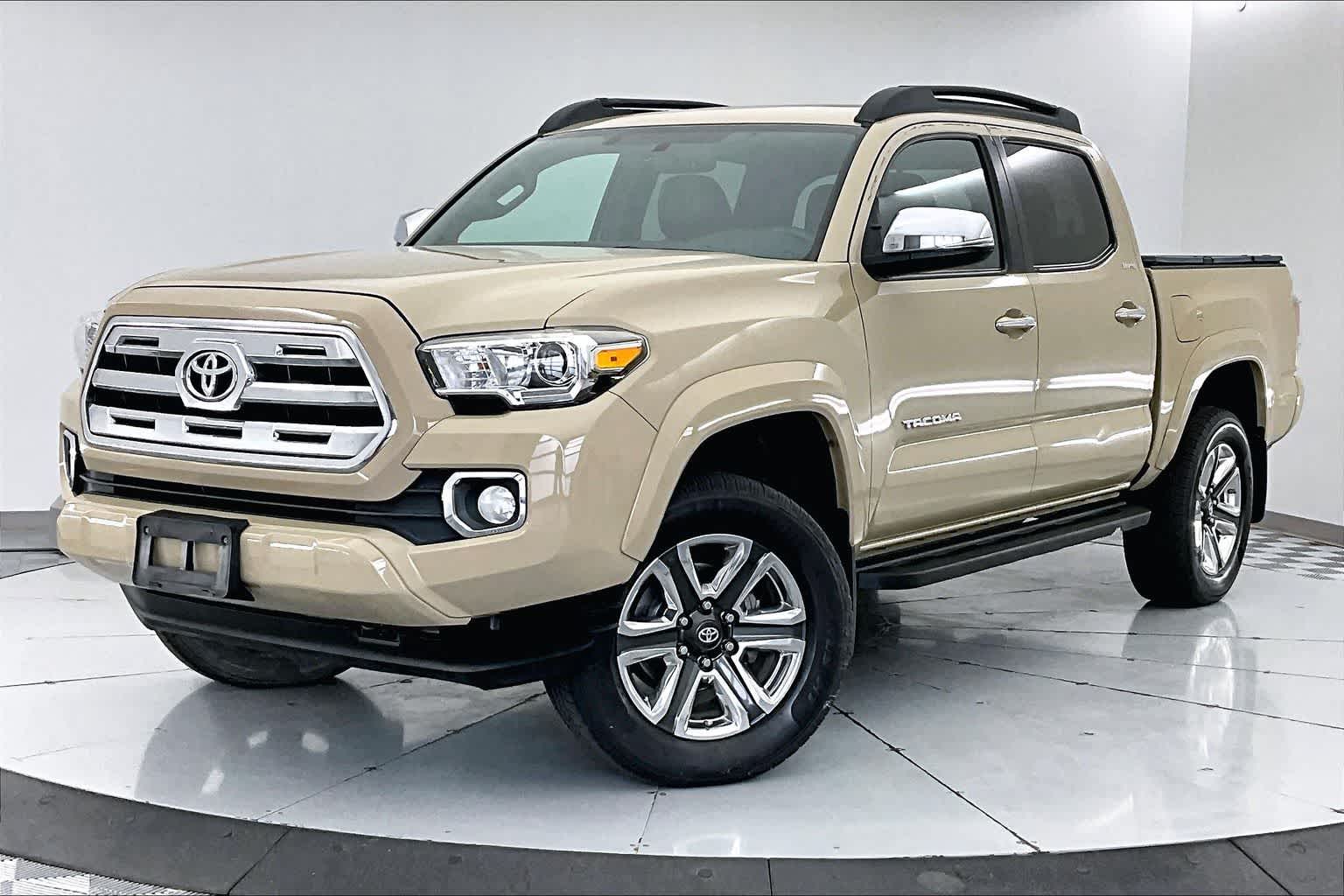 2017 Toyota Tacoma Limited -
                  Urbandale, IA