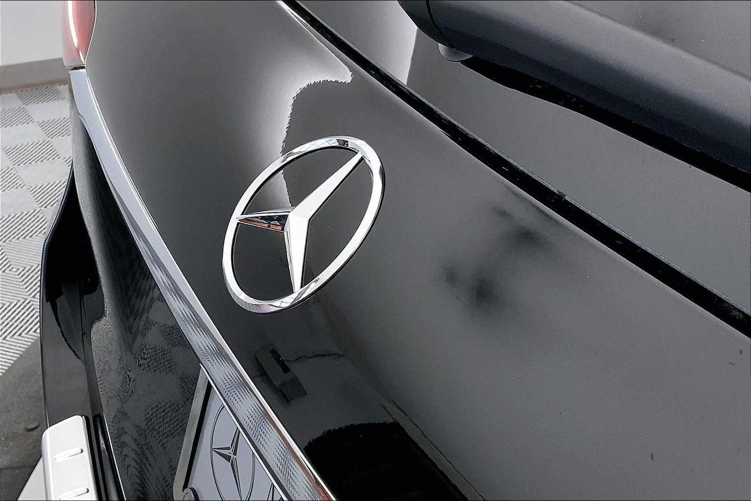 Thumbnail: 2026 Mercedes-Benz GLE - 21