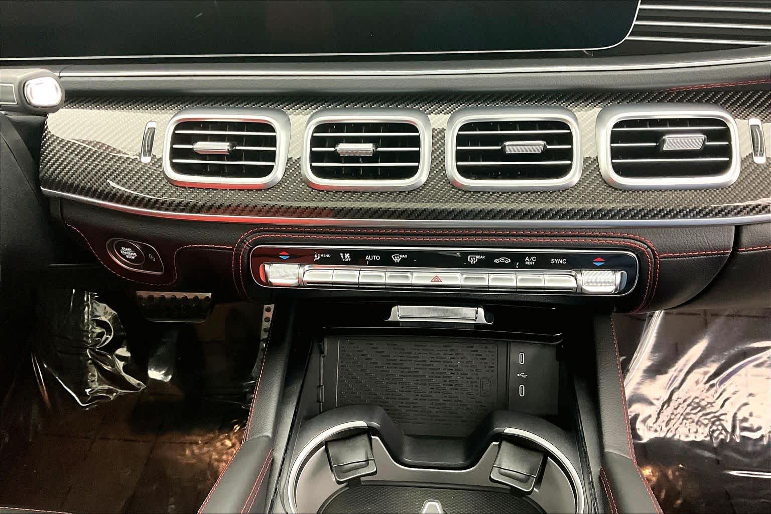 Thumbnail: 2026 Mercedes-Benz GLE - 26