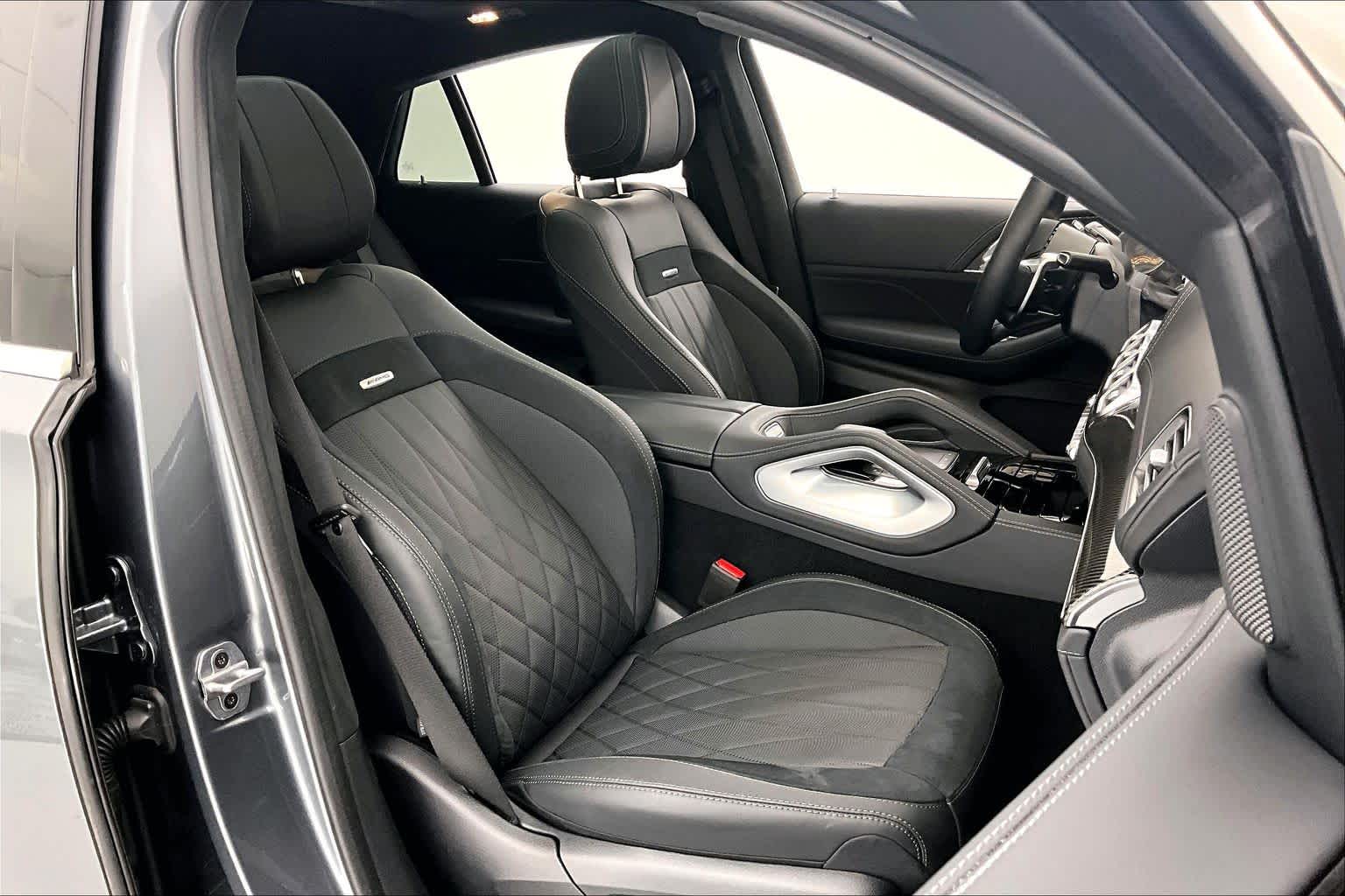 Thumbnail: 2024 Mercedes-Benz GL-Class - 14