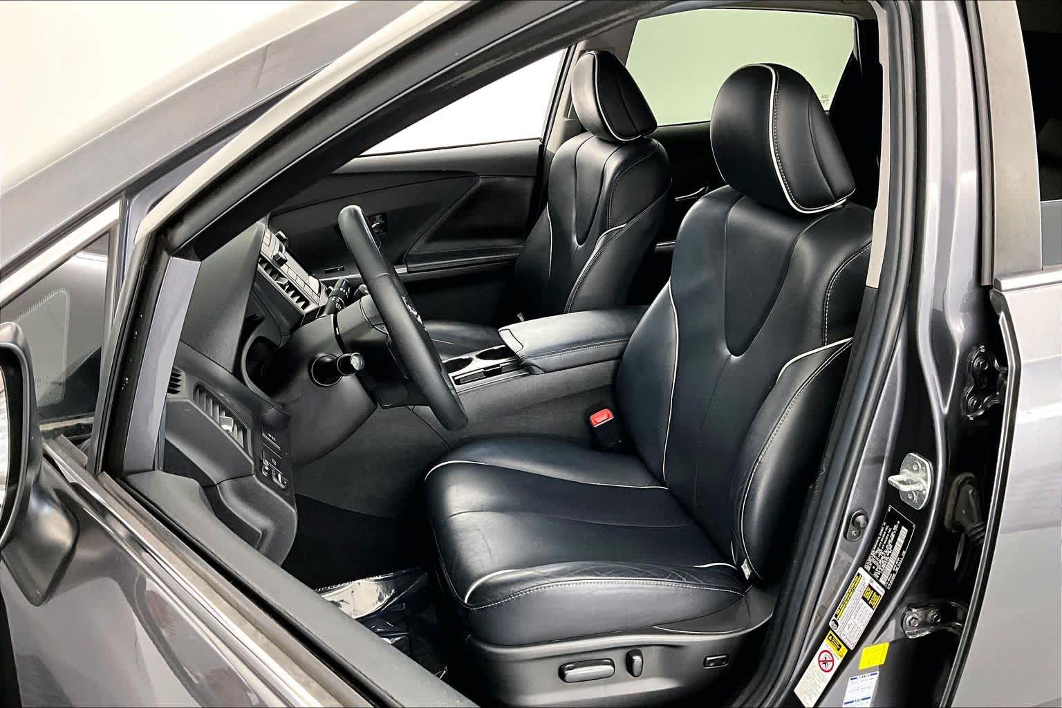 Thumbnail: 2015 Toyota Venza - 11