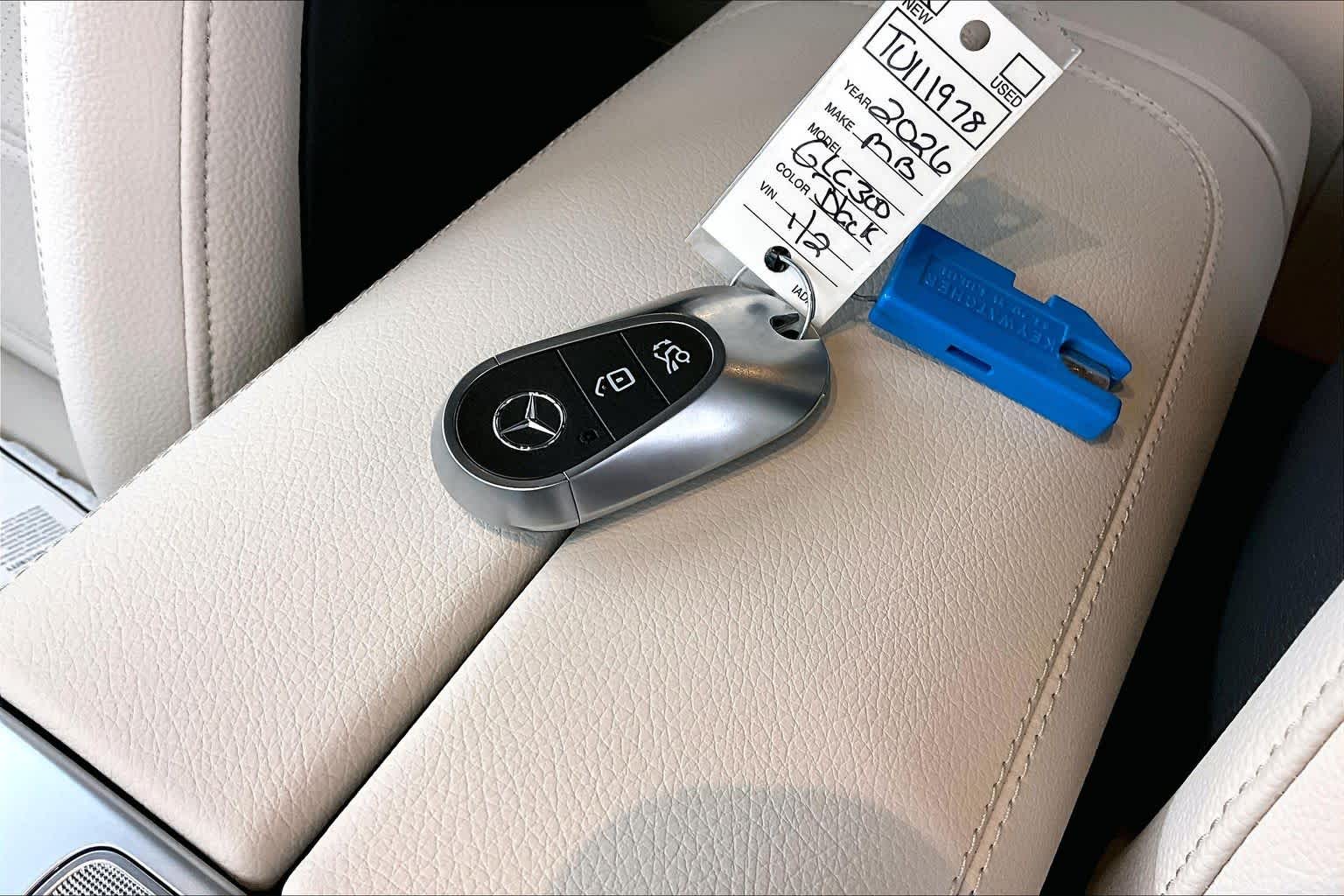 Thumbnail: 2026 Mercedes-Benz GLC - 20