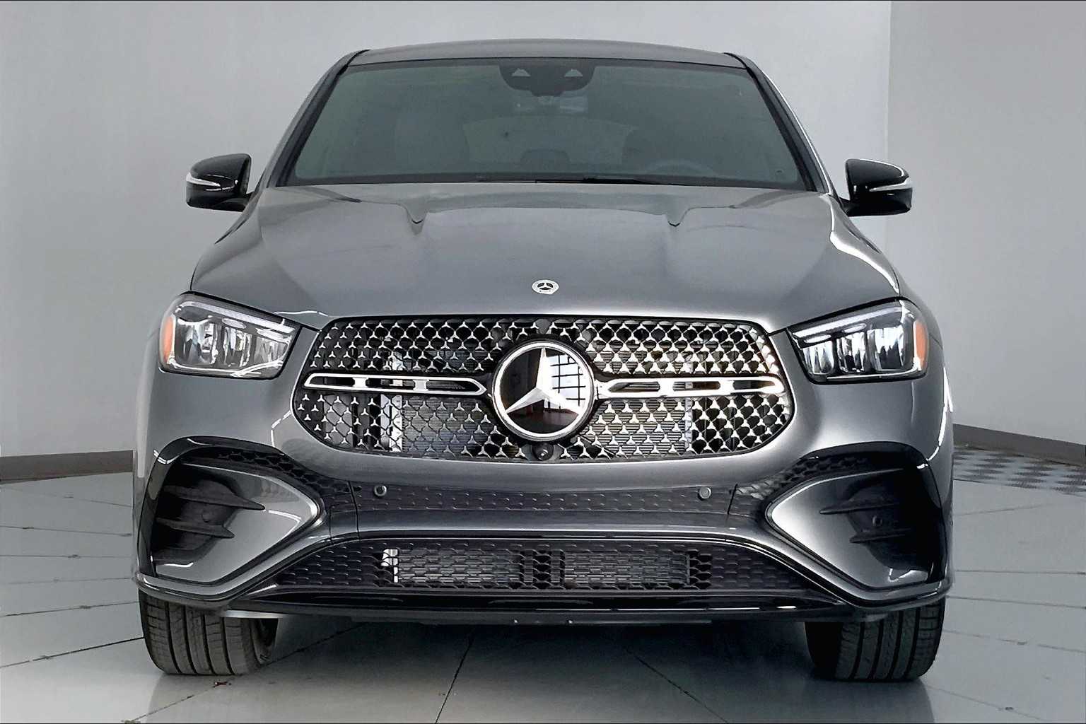 Thumbnail: 2026 Mercedes-Benz GLE - 6