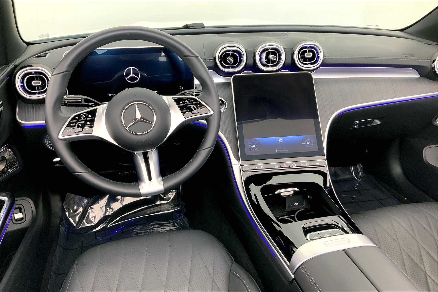 Thumbnail: 2024 Mercedes-Benz CLE - 10