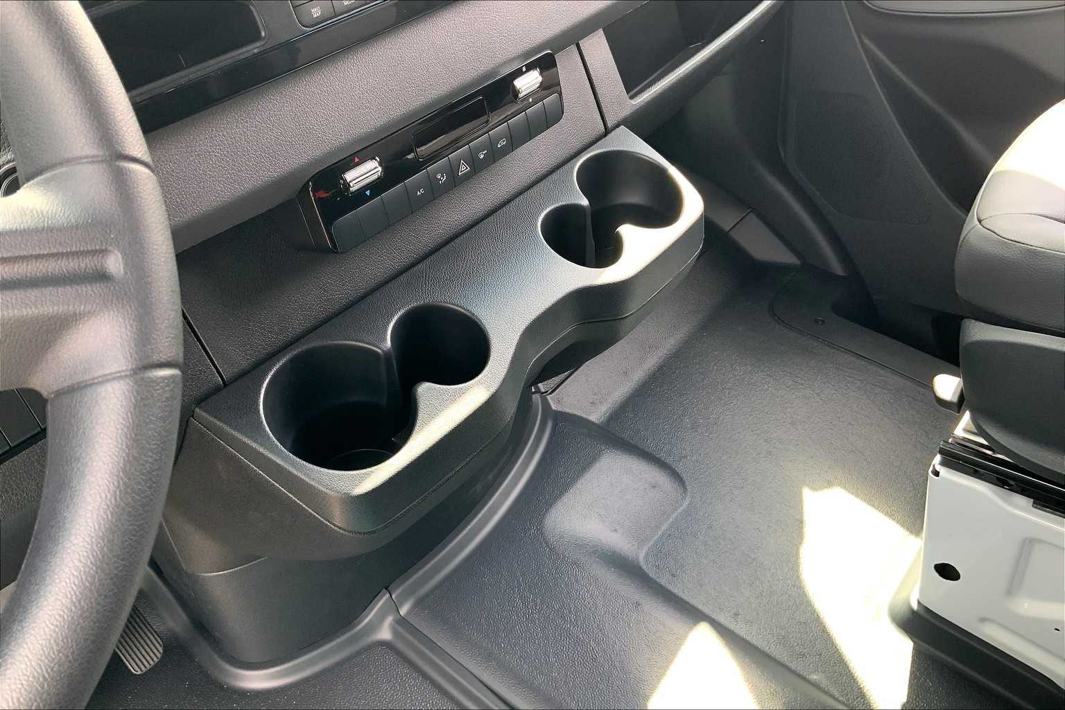 2025 Mercedes-Benz Sprinter 2500 16