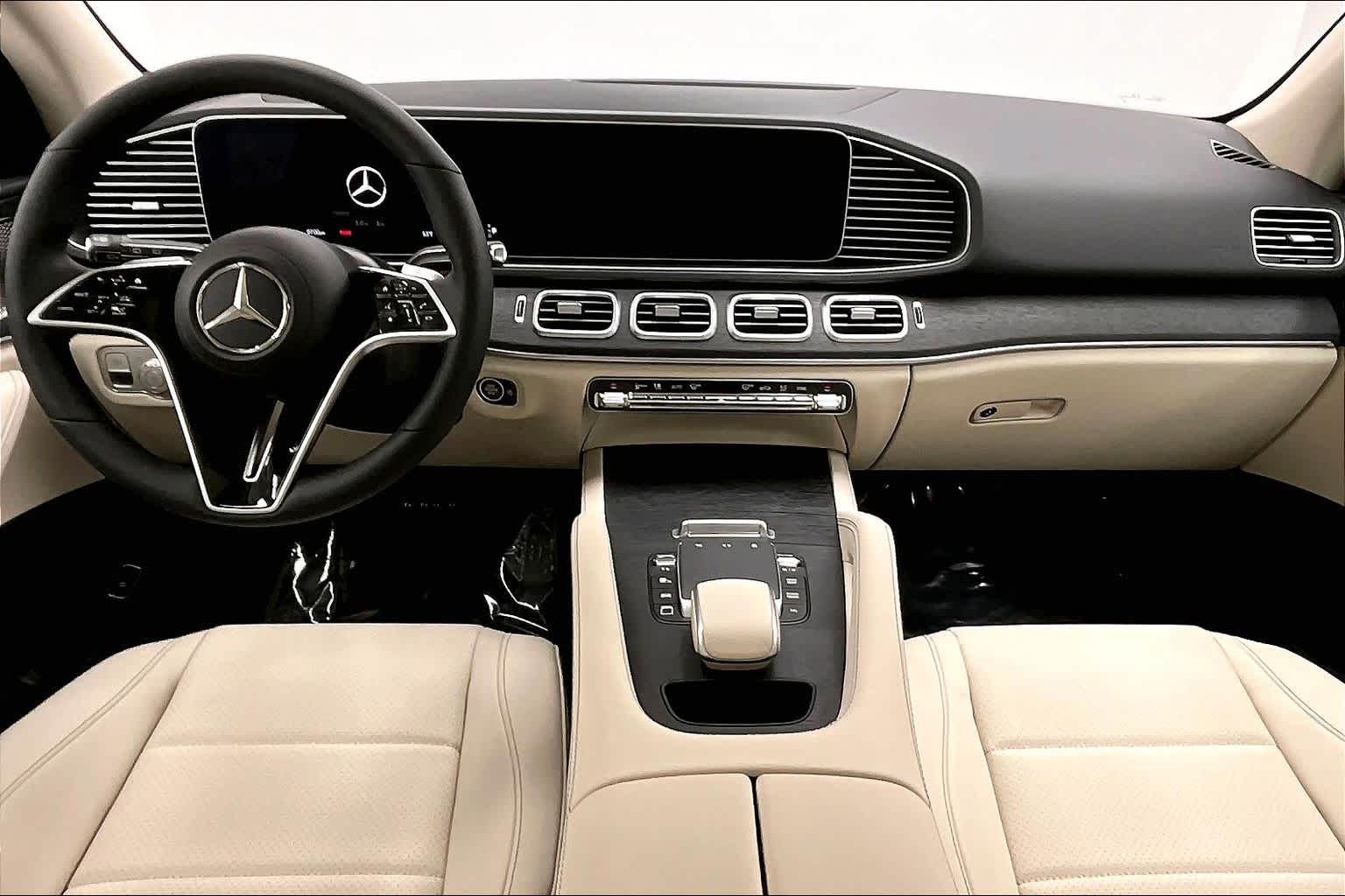 Thumbnail: 2026 Mercedes-Benz GLE - 10
