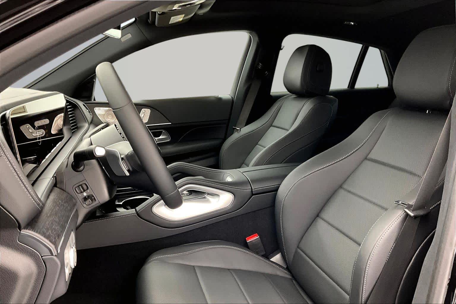 Thumbnail: 2026 Mercedes-Benz GLE - 11