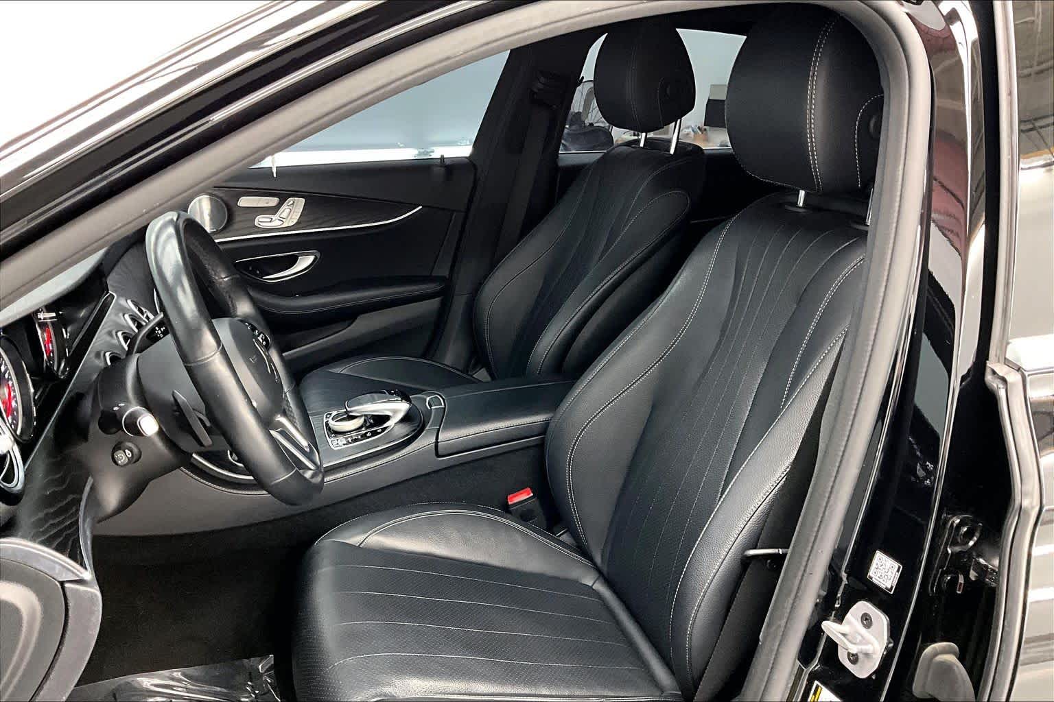 Thumbnail: 2019 Mercedes-Benz E-Class - 11